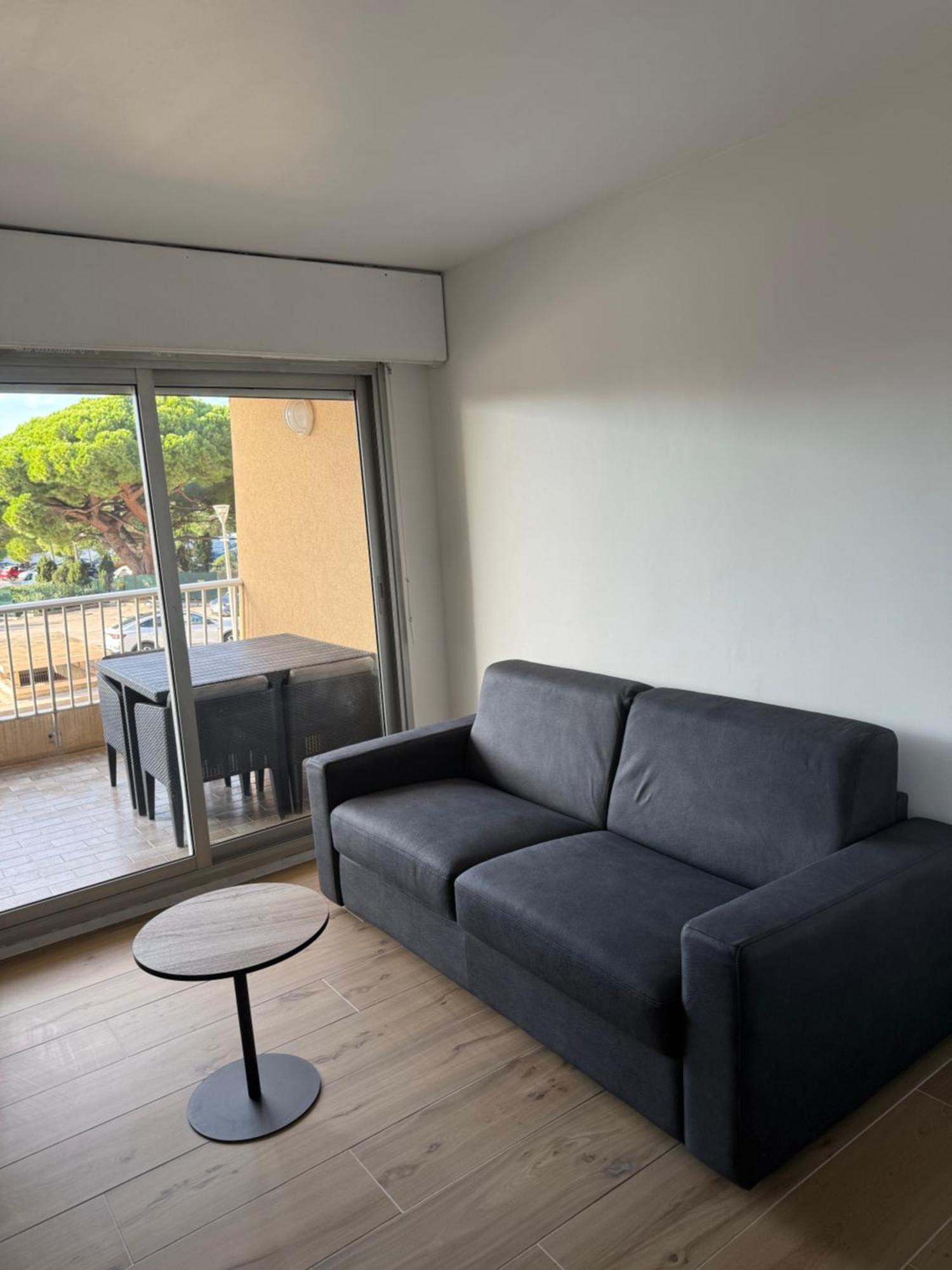 Apartament Super Studio Climatise Sur Le Port De Hyères Zewnętrze zdjęcie